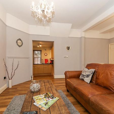 The Abberley Apartment - Stay Worcestershire Exterior foto